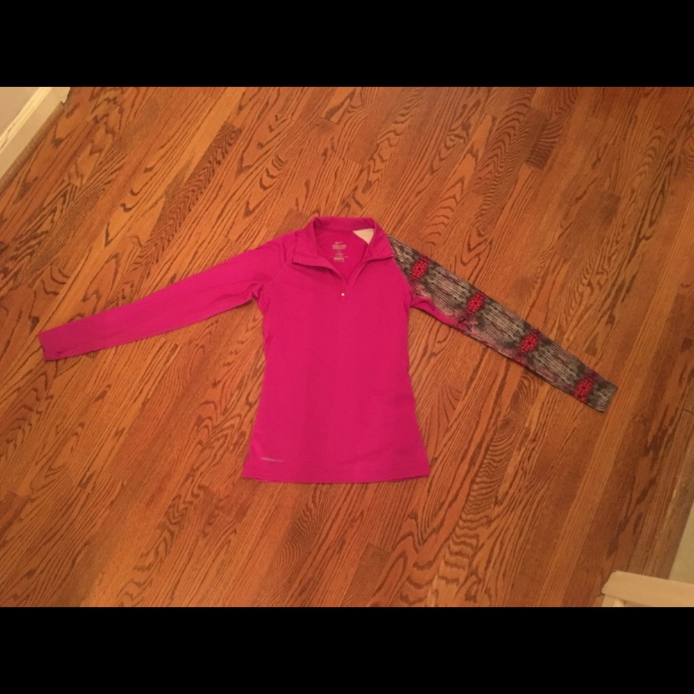 Purple Nike Pro Combat Dri-Fit Top Size Medium